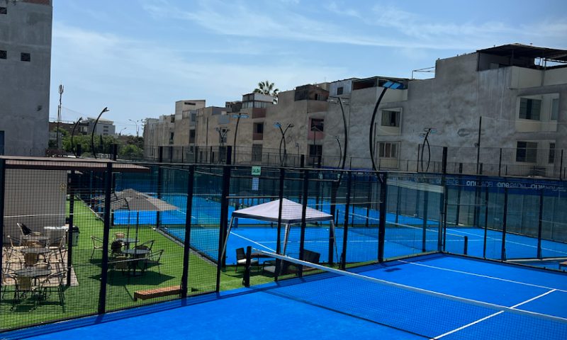 Canchas de pádel en One Padel - Domingo Orué